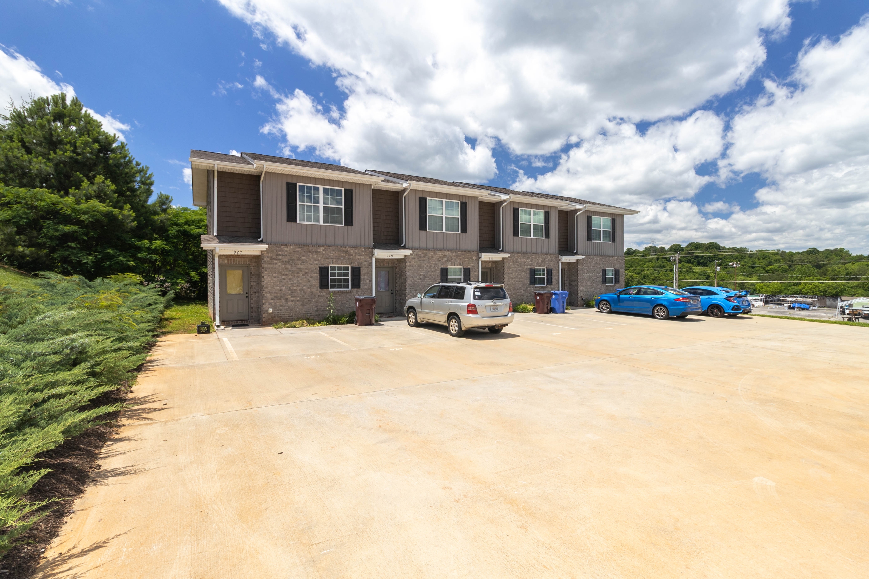 931 Warrior Hill Drive - 1