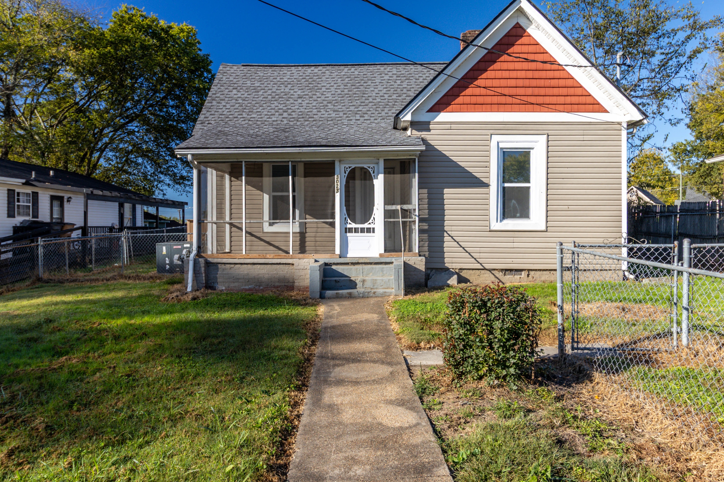 3023 Rector Street