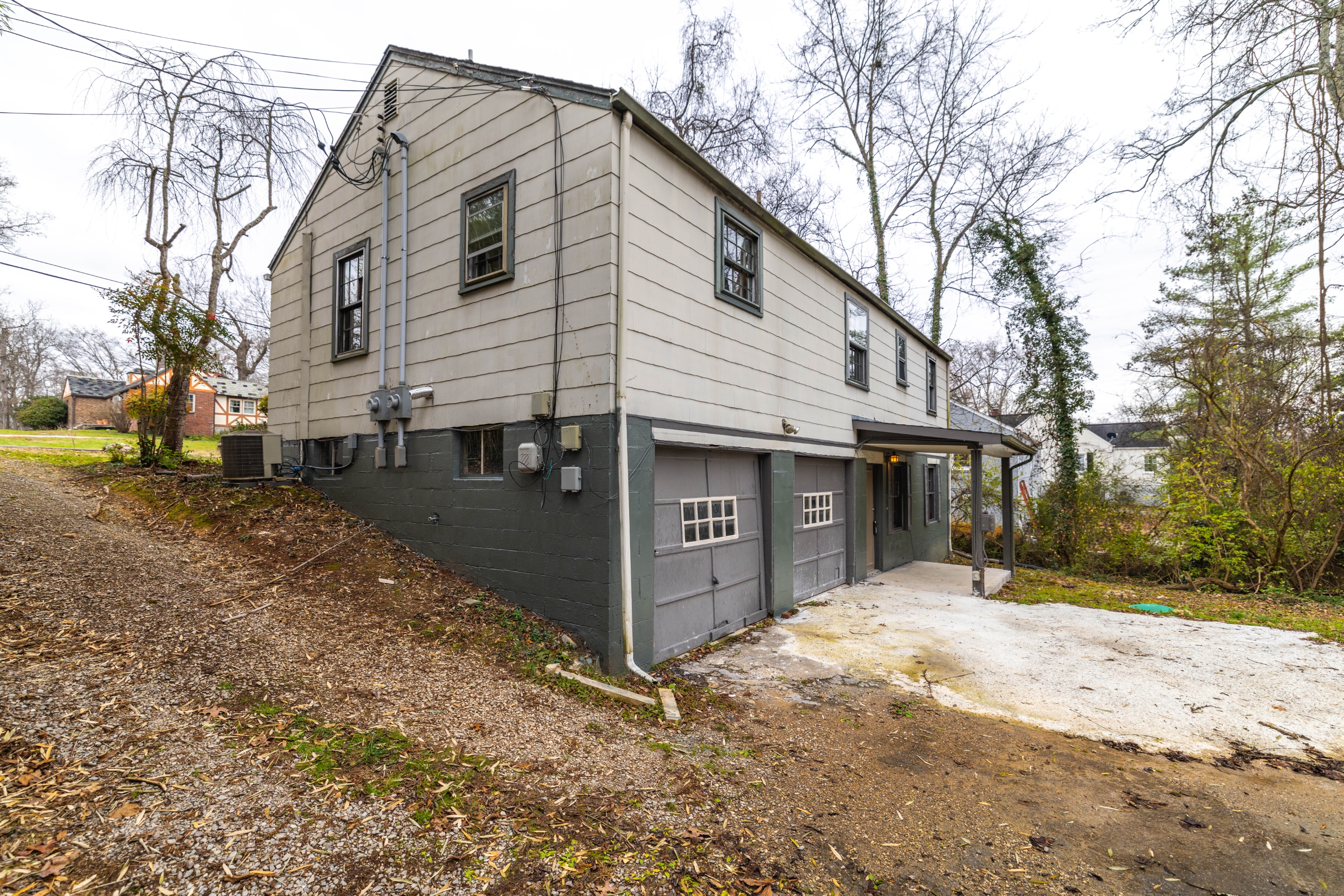 5501 Lake Shore Drive - 2