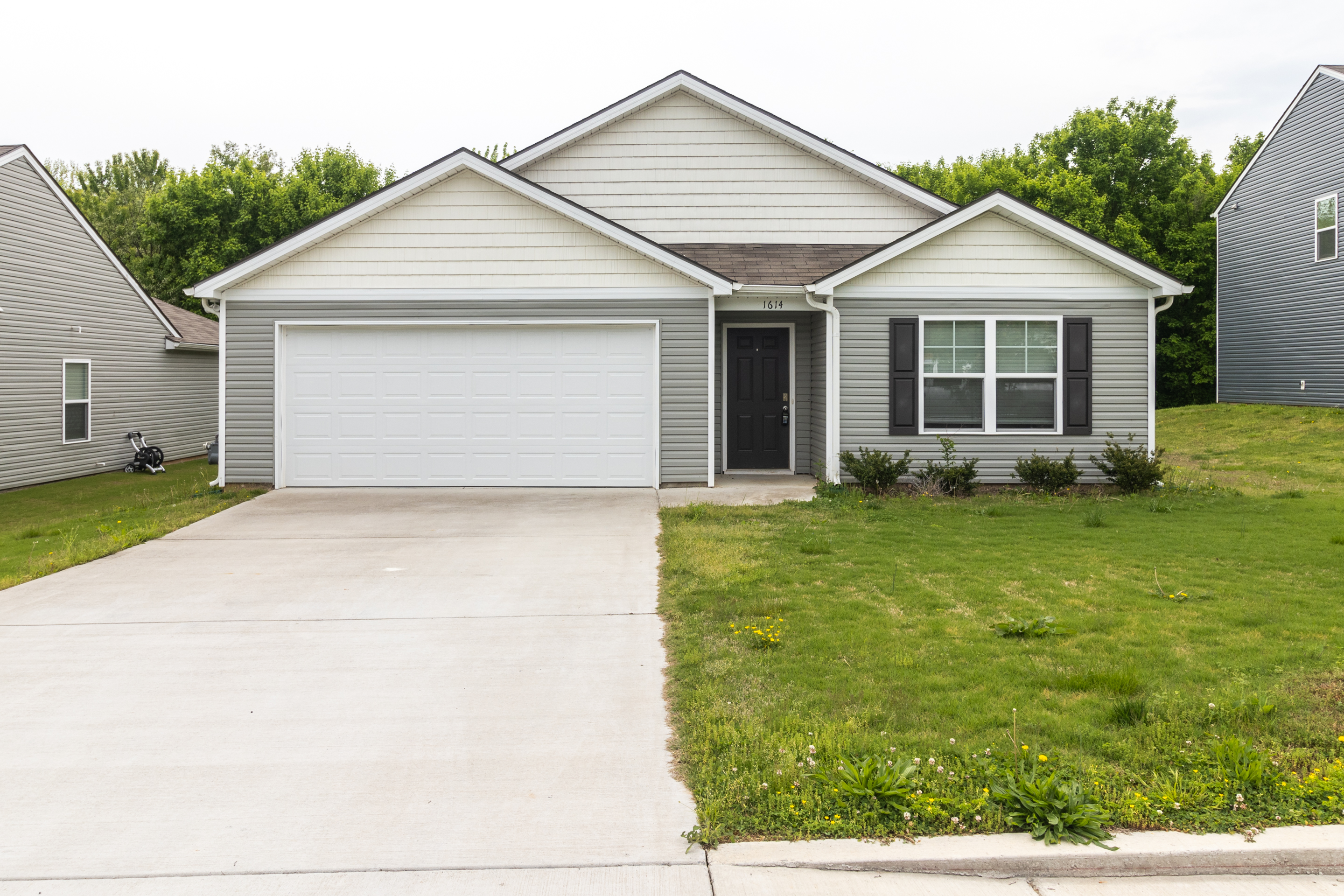 1614 River Poppy Road