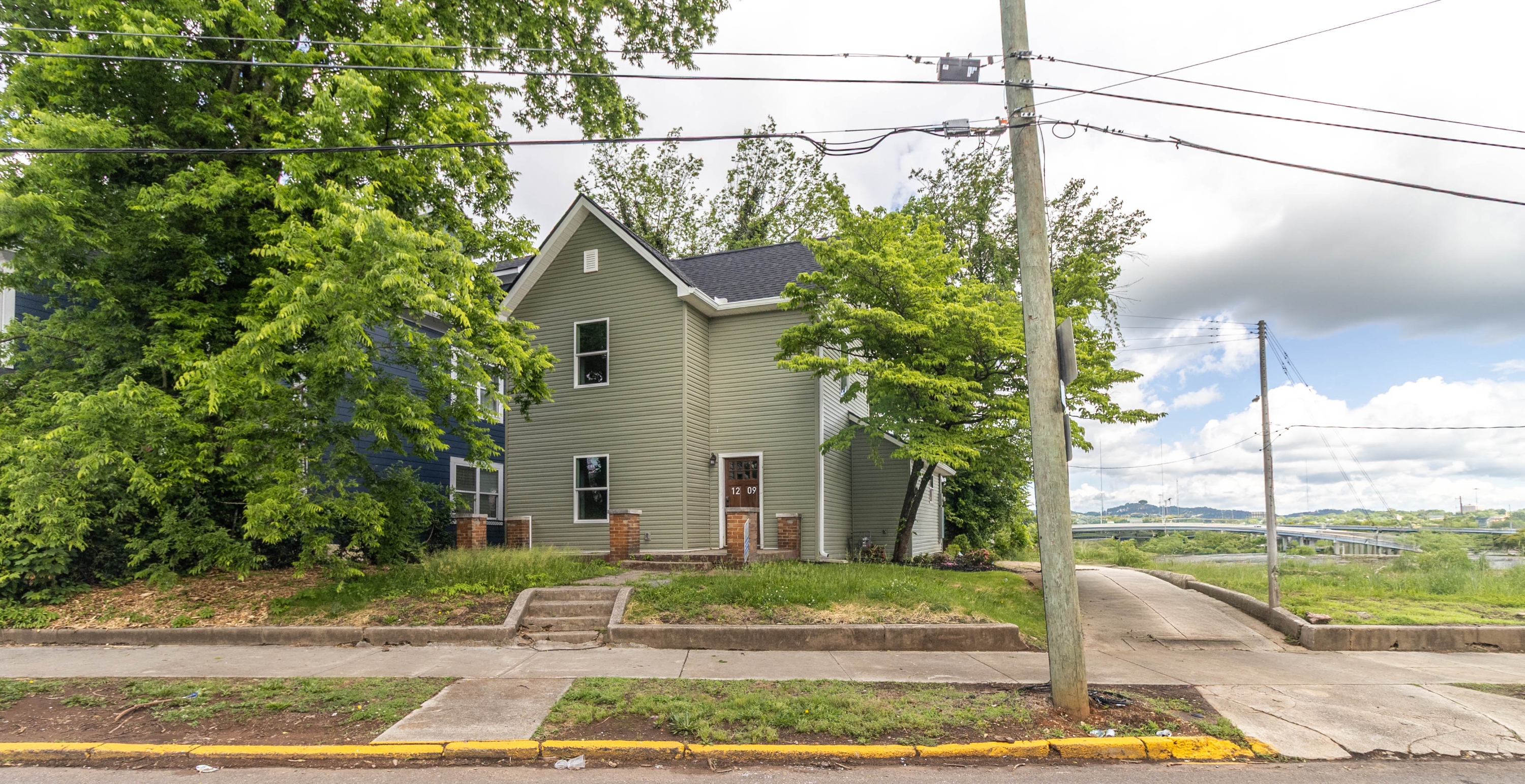 Property thumbnail image
