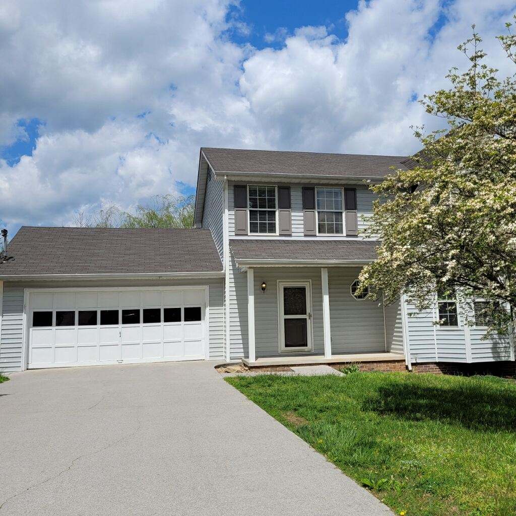 8813 Quails Bend Lane