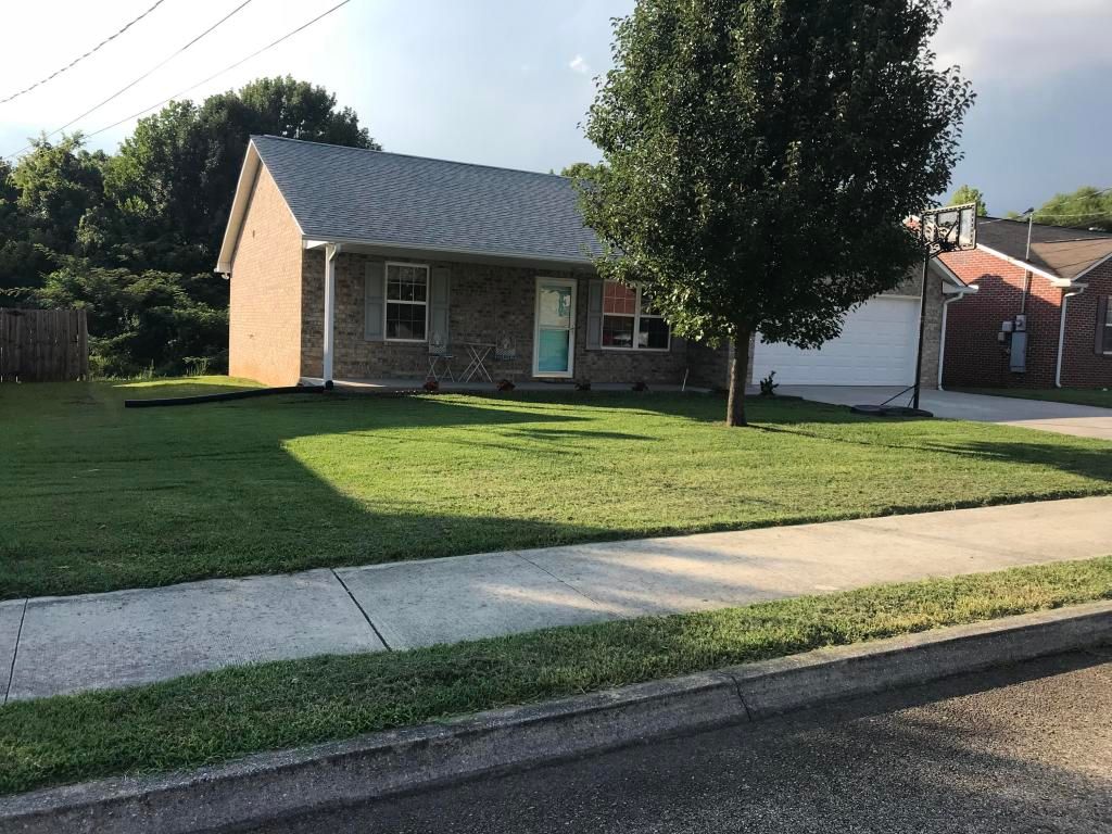 1825 Tillery Square Lane